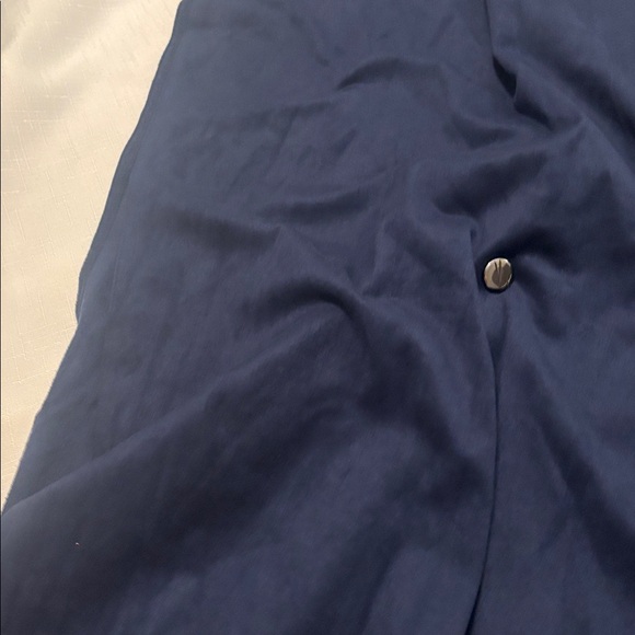 White House Black Market Navy faux suede fringed ruana wrap Poncho SZ O/S Boho - Picture 10 of 10